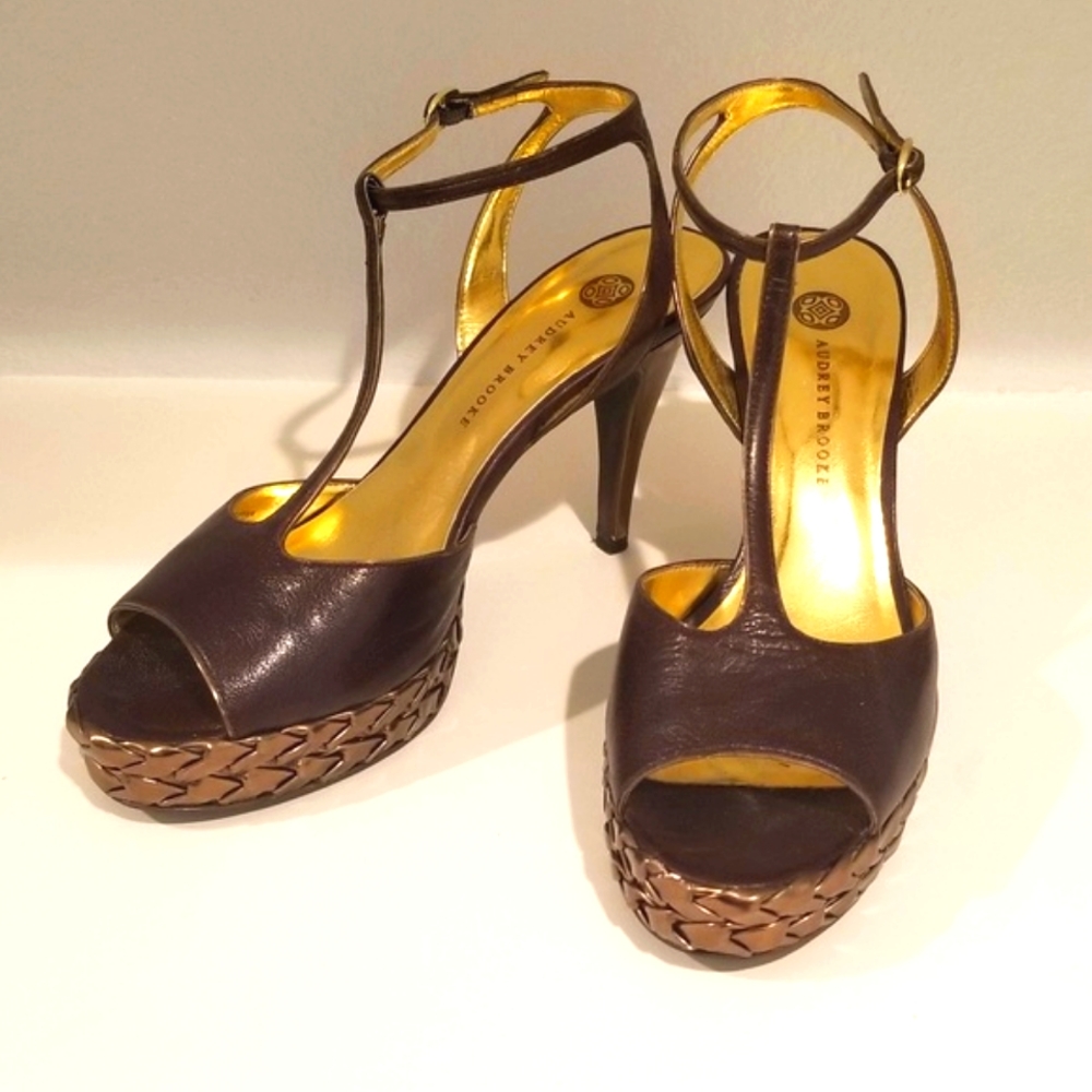 Audrey Brooke heels, size 8